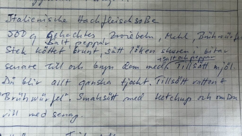 My mum’s handwritten original recipe for Italian mince sauce